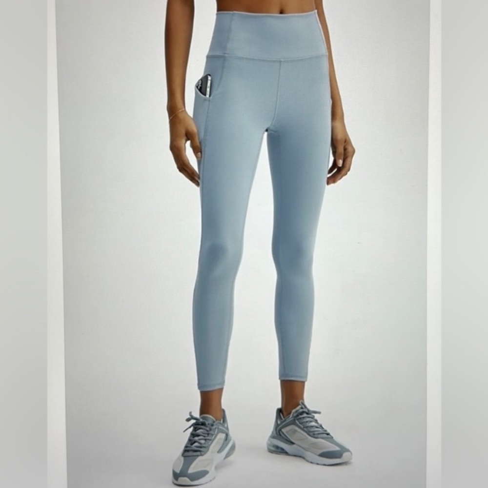 NWOT Fabletics PureLuxe High-Waisted Pocket 7/8 Leggings